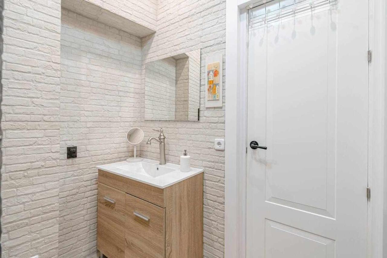 Luminoso Y Centrico Apt 2 Hab Apartment Madrid Exterior photo